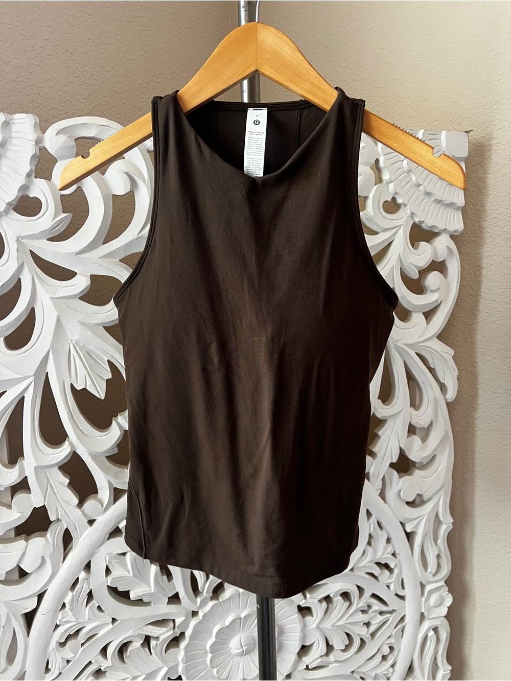 lululemon Align™ Mini V-Neck Tank Top size 8